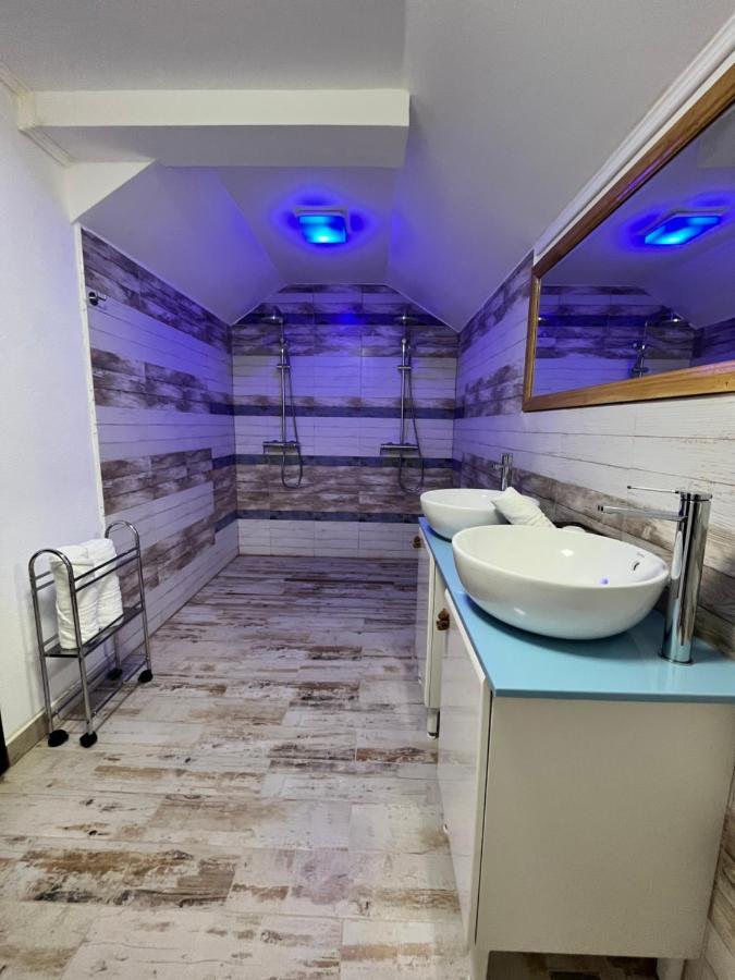 Hotel Cabana Din Padure à Porumbacu de Sus Extérieur photo