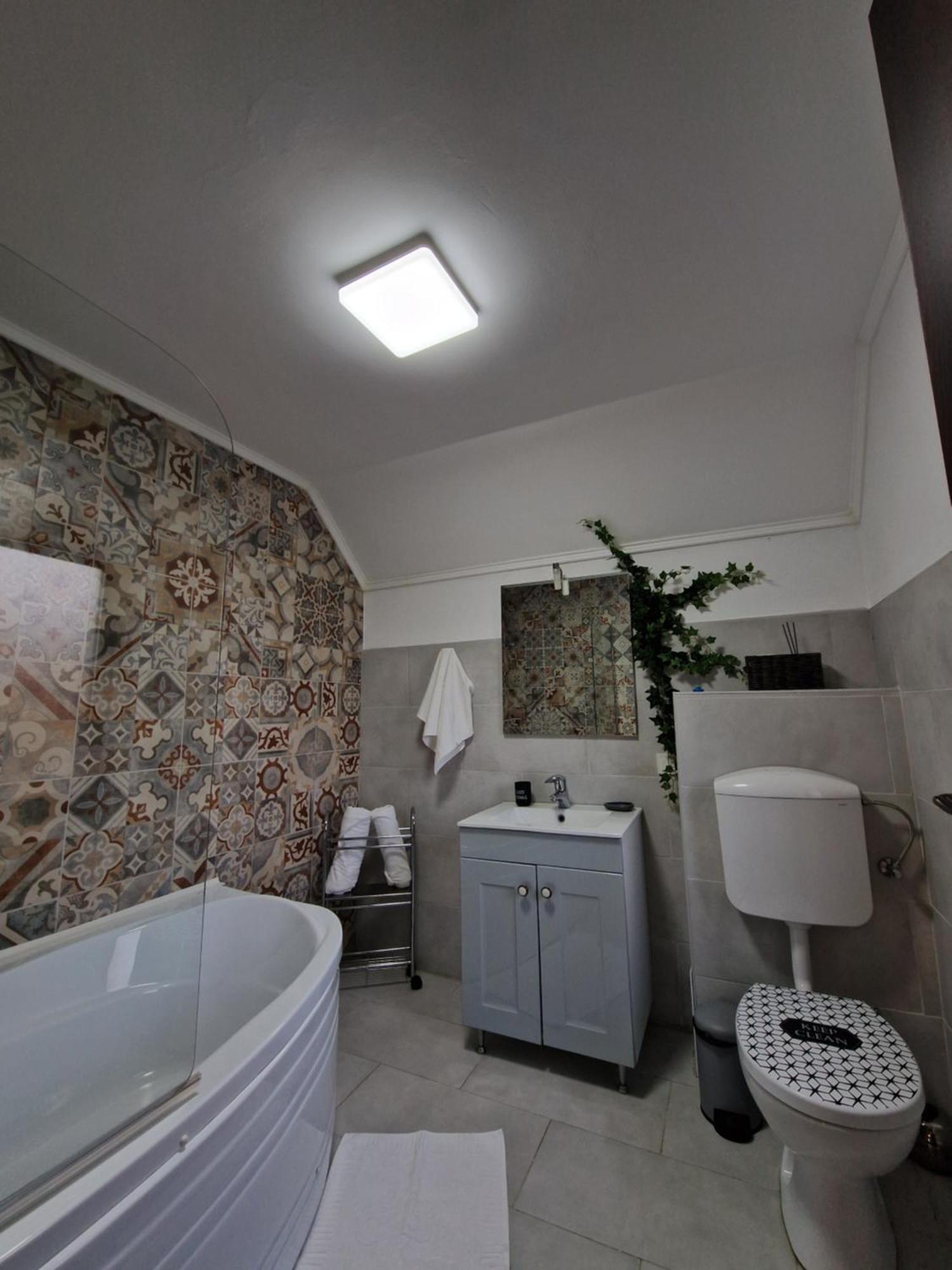 Hotel Cabana Din Padure à Porumbacu de Sus Extérieur photo